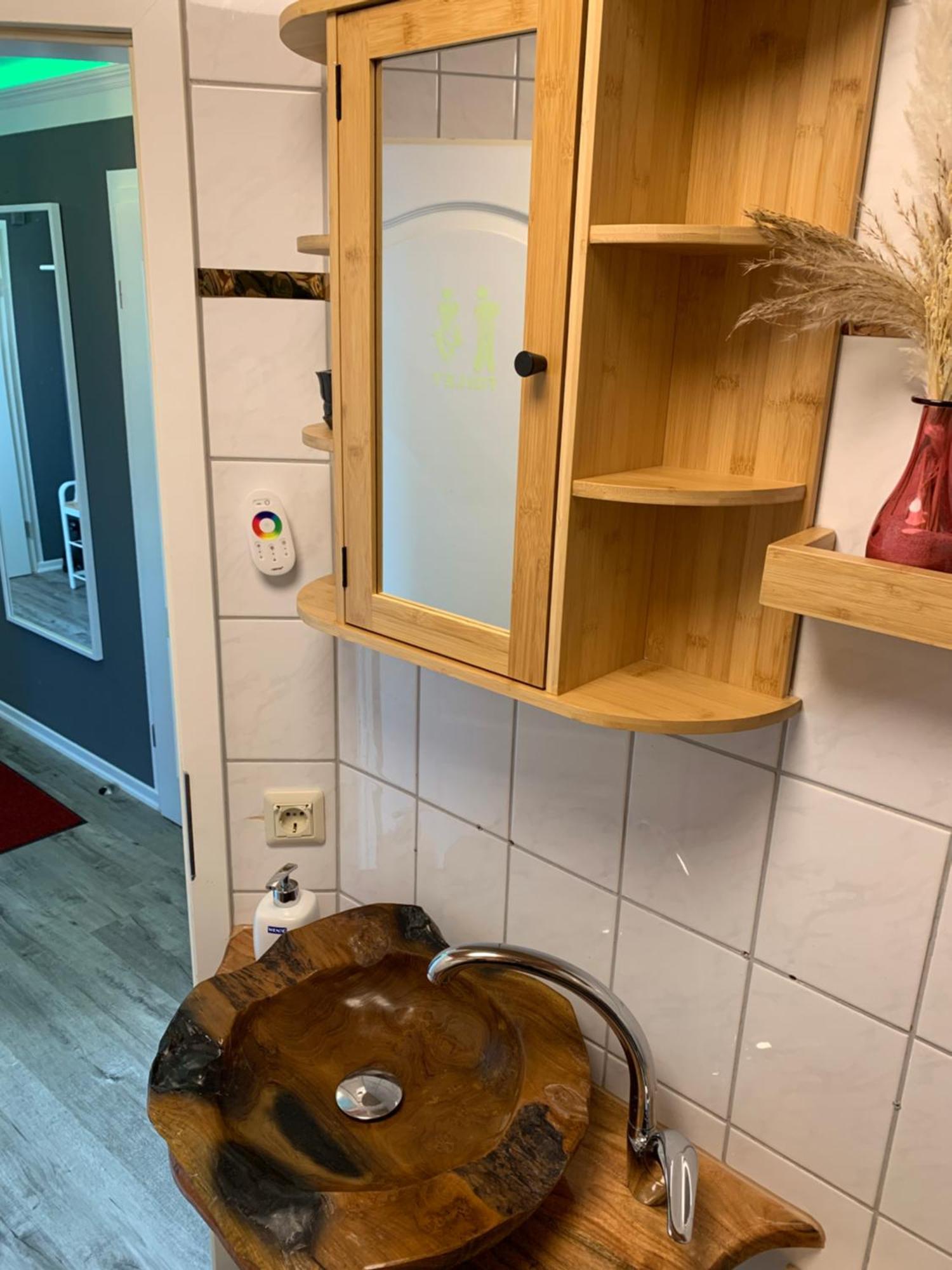 Best-Preis Ferienwohnung Mit Netflix, Self-Check-In, Ebike Ladestation Im Fahrradraum, Wlan - Direkt Am Elberadweg Im Herzen Von Витенберге Екстериор снимка